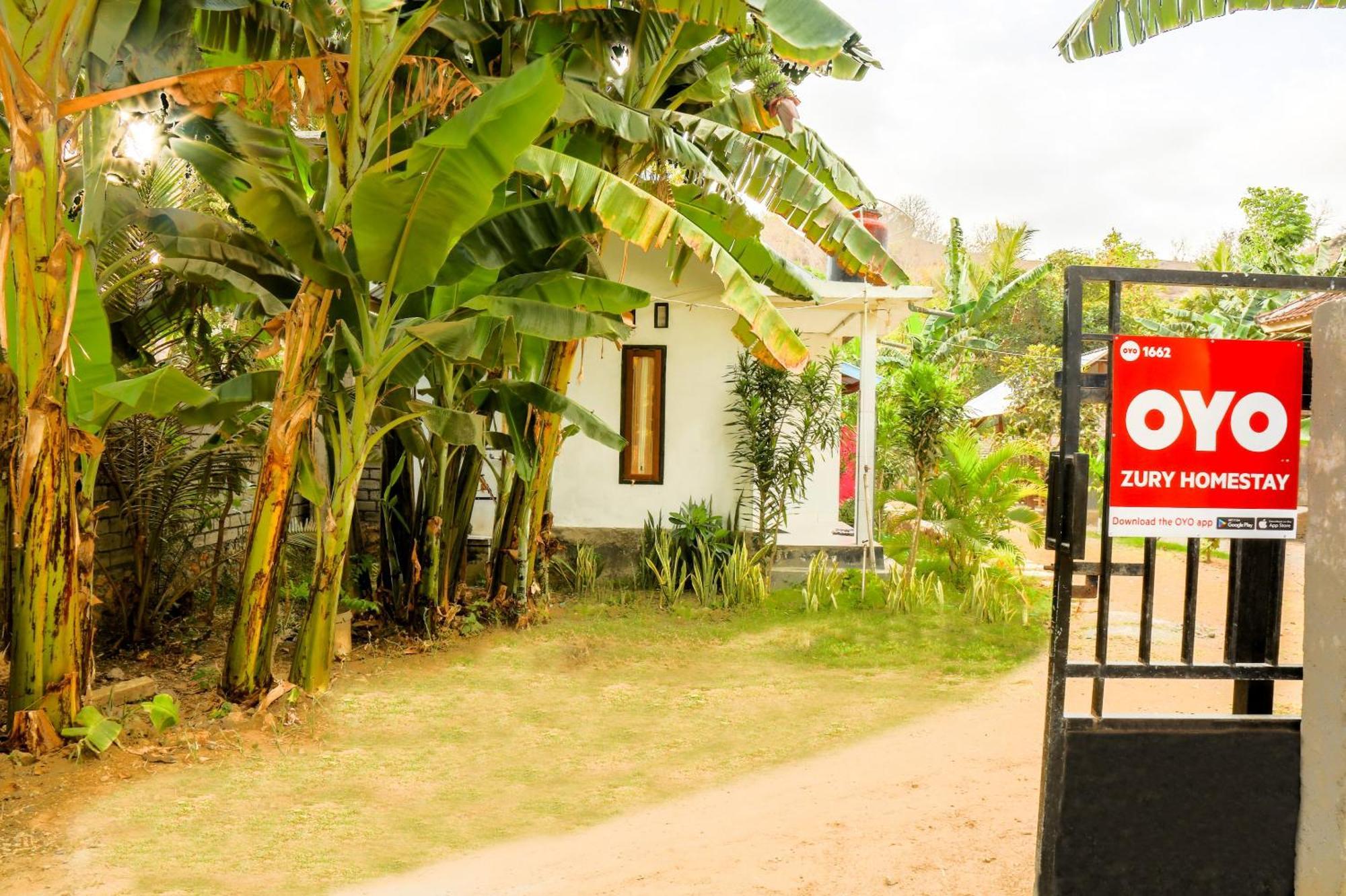 Oyo 1662 Zury Homestay Kuta  Exterior foto